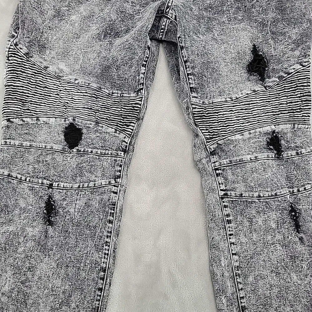 Smoke & Ash Mens Moto Jeans Measures Size 42x28 Gray Reinforced Straight Stretch